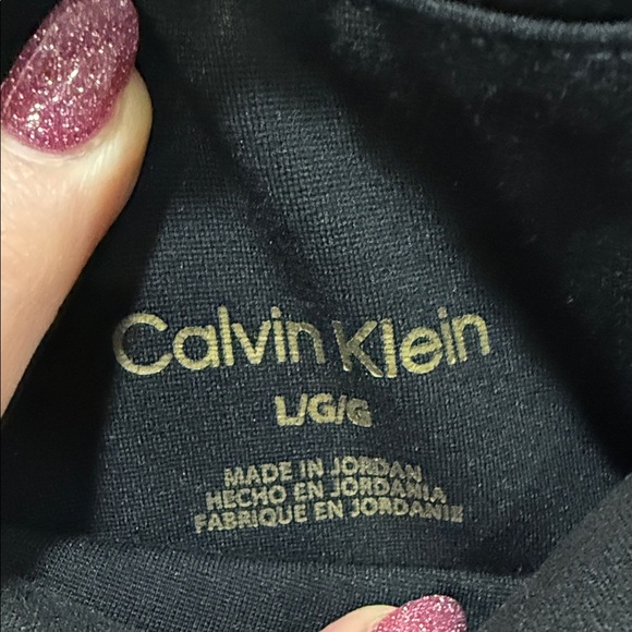 Black High-Waisted Leggings - Picture 2 of 3